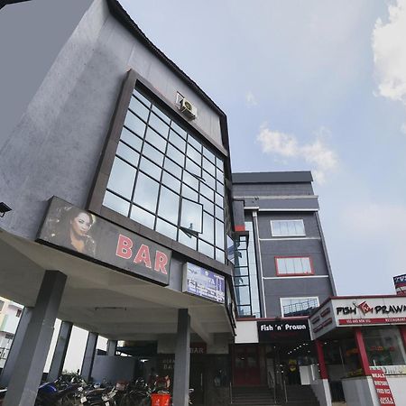 OYO Townhouse 142 Vadapalani Chennai Exterior foto